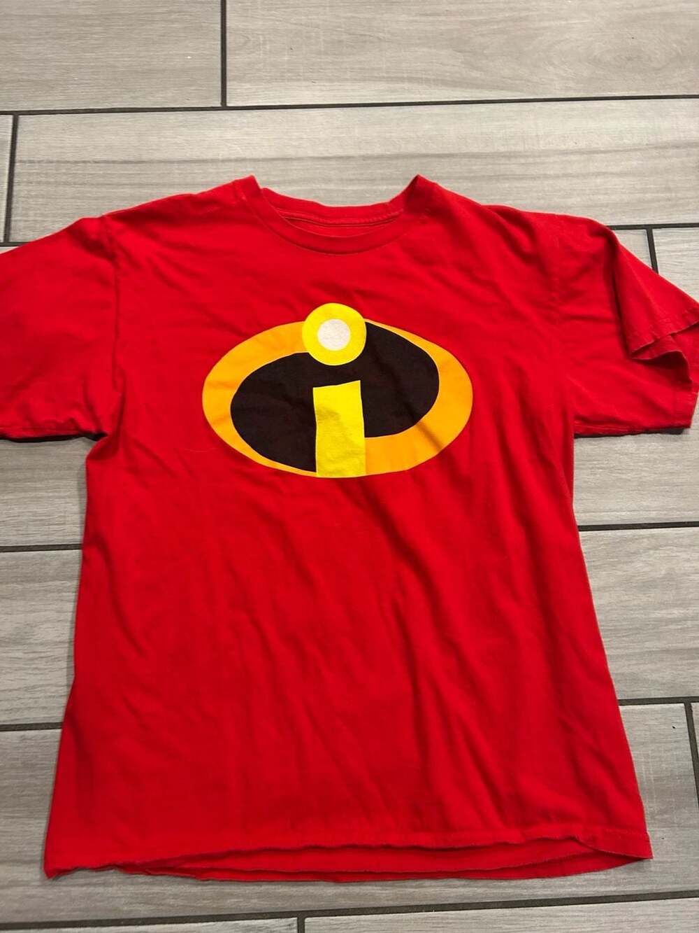 Disney Pixar The Incredibles Basicon Logo Classic Apparel Men's